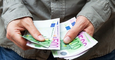 Januar donosi pare u džakovima: Za 3 horoskopska znaka novac stiže početkom 2026. godine