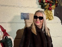 "NE POŠTUJEM NIŠTA" Vesna Zmijanac o zabranama doktora, praznicima i koncertu! (VIDEO)