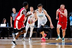 Bobi Marjanović blistao, Ilirija silna protiv Vijene