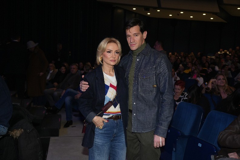 "PIPKA ME GDE GOD STIGNE, NEPRIJATNO JE" Goca Tržan bez dlake na jeziku o intimi sa Rašom!