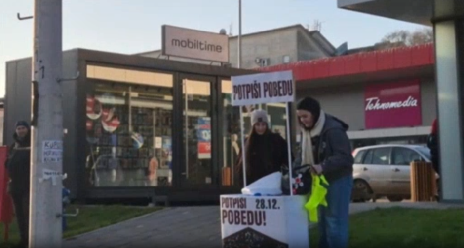 GOSPOĐA "MIROSLAV" I ZLOUPOTREBA DECE I ovo su slike blokaderske Srbije (VIDEO)