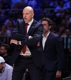 Tomislav Tomović napušta crveno-bele? Zvezda mu dala zeleno svetlo  