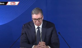 ULAGANJA OD 5 MILIJARDI EVRA Vučić poručio: Gradimo bolnice, vraćamo lekare i jačamo zdravstvo širom Srbije