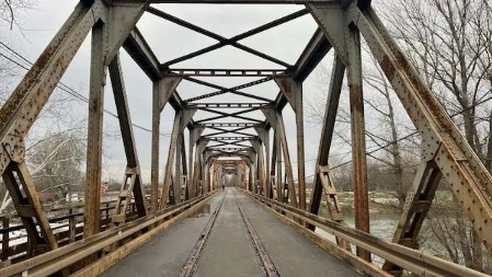 GRADI SE NOVI MOST Najbrža veza stanovnika Svilajnca sa centralnom Srbijom i auto-putevima