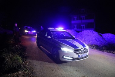 UHAPŠEN PIJANI VOZAČ IZ VELIKE MOŠTANICE Usmrtio jednu ženu, drugoj se bore za život