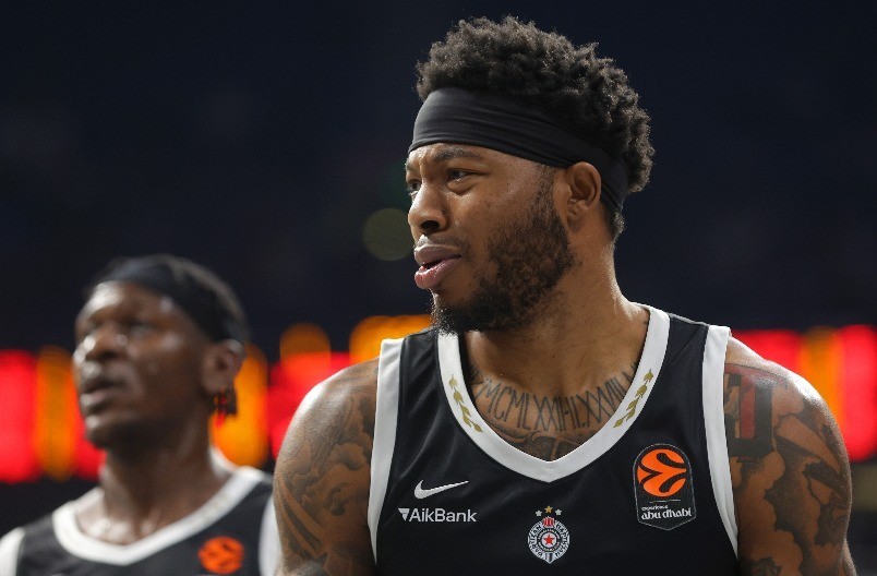 POJAVILI SE NOVI DETALJI Olimpijakos se oglasio zbog Džonsa