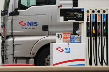 RAFINERIJA POČINJE DA RADI Neumorna borba države za NIS dala je rezultate