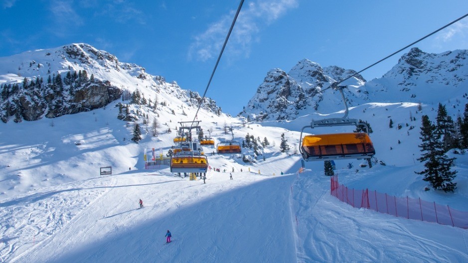 HOROR NA SKIJALIŠTU maloletnik pao sa lifta, zadobio teške povrede