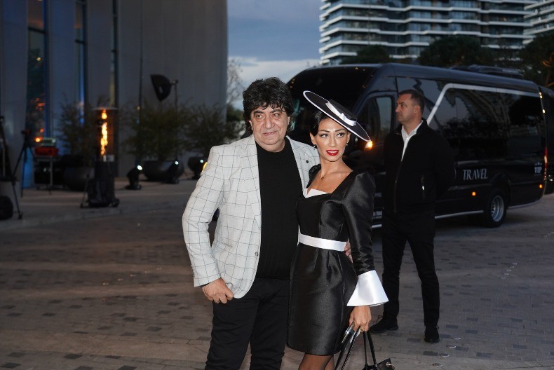 "PATILA JE ZBOG TOGA" Naš kompozitor i njegova 30 godina mlađa supruga na meti osuda zbog razlike u godinama!