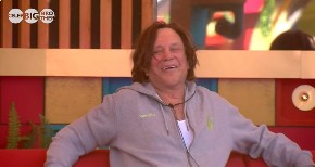 Ako ne skupi novac, završiće na ulici: Slavni glumac moli publiku za pomoć