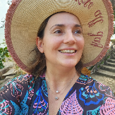 NAKON OPERACIJE KARCINOMA UŽIVA U PRAZNICIMA Naša glumica pokazala kako je dekorisala dom! (FOTO)