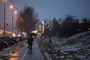 NOĆAS LEDENA KIŠA, LJUDI PAZITE! Izdato HITNO upozorenje 