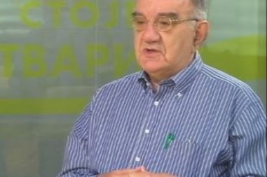 Dr Voja Perišić otkriva koja sezonska namirnica prirodno čisti creva: „Jedite je tri puta nedeljno i zaboravite na skupe probiotike“