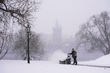 UPOZORENJA SU SE OSTVARILA! OVAKO NEŠTO SVOJIM OČIMA NIKAD NISU VIDELI Meteorolozi iznenađeni vremenom u Evropi