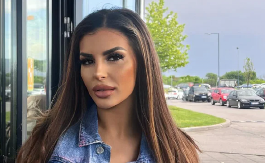 ENA ČOLIĆ U AKCIJI SA MUŠKARCIMA! Procurile njene skandalozne fotke, stegao je za vilicu, akcija pred punim klubom bez imalo blama! (FOTO)