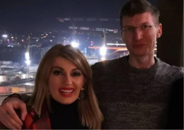 POKOSILA IH OPAKA BOLEST! Viki Miljković ostala bez oca, majke i brata