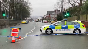 TRAGEDIJA! IMA MRTVIH Prvi snimci stravične nesreće u Engleskoj (VIDEO)