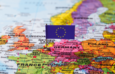 PREOKRET! EU POSTAJE ODBRAMBENI SAVEZ?! Sada se pominje čak 100.000 vojnika!