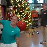 URNEBESNO Baka Prase tražio od Vase Bakočevića da ga šutne, a onda se opasno pokajao i ostao u bolovima (VIDEO)