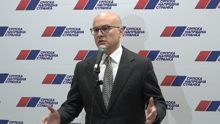 VASPITAN SAM NA TRADICIJI ČOJSTVA, NEKA ŽIVI SRBIJA Ovo su reči kojima je Vučević podneo ostavku i pokazao za šta se bori! OVO JE URADIO ZA SVOJU ZEMLJU