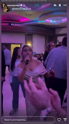 JOVANA JEREMIĆ ZGRNULA OGROMAN BAKŠIŠ NA SLAVLJU Voditeljka čuvenim hitom podigla sve na noge, pa potkačila pevačice! (VIDEO)