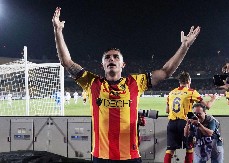 DEŠAVA SE Danas Milan za njega daje 25 miliona, a navijači Zvezde ga pamte po bizarnom i komičnom padu (VIDEO)