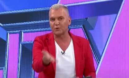 MILAN MILOŠEVIĆ NAPUSTIO ELITU Sinoć je vodio emisiju, a niko nije ni slutio da će danas otići iz Srbije (FOTO)