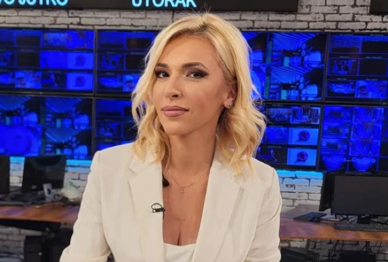 IRINA VUKOTIĆ ZAPUŠILA USTA GLEDATELJKI Voditeljka na ovo nije mogla da prećuti, odmah je reagovala zbog sramnog komentara!