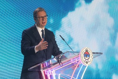 SRBIJA NIKADA NEĆE OKRENUTI LEĐA REPUBLICI SRPSKOJ Vučić: Mi imamo isto ime i prezime, istu kulturu, isti jezik i zovemo se prosto SRBI!